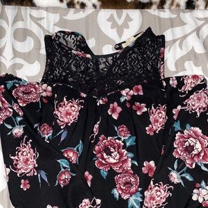 Floral top